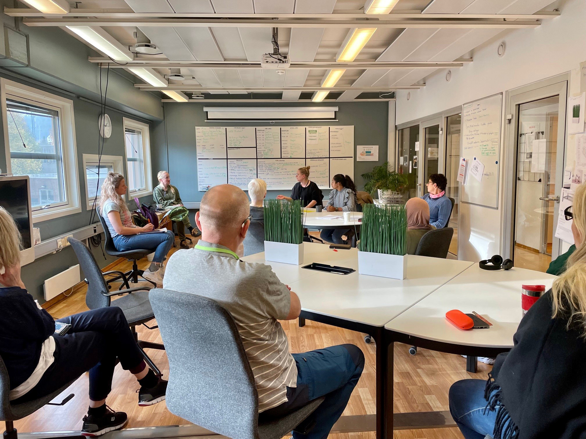 Møte på kontorenheten